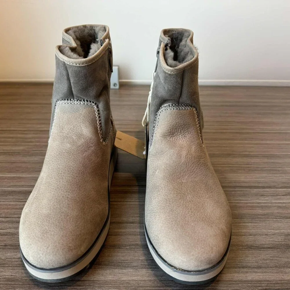 OluKai Paina Hulu Women's Boots Booties $160 in Fog Grey